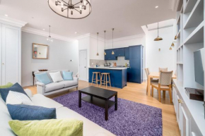 Lovely 4-bed house with free parking near Paddington, West London